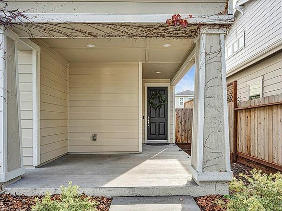 3rd image of 1484 Imwalle Drive
