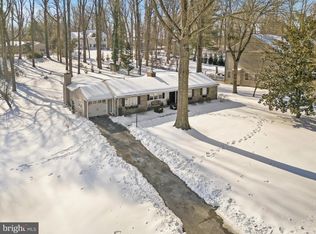 211 Deepdale Rd, Wayne, PA 19087