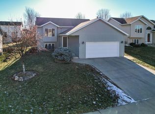 2934 Monroe Dr NW, Rochester, MN 55901