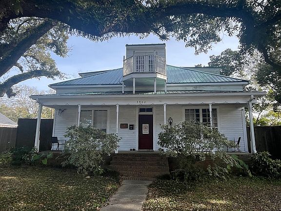 2nd image of 3902 Pascagoula St