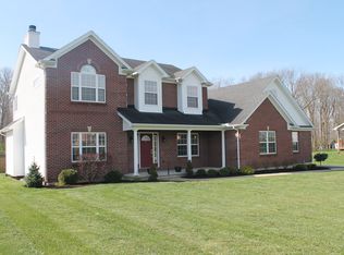 9715 Sandy Run Dr, Waynesville, OH 45068