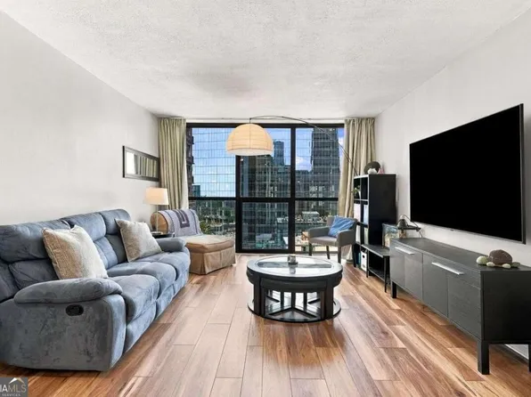 1280 W Peachtree St NW APT 2613, Atlanta, GA 30309