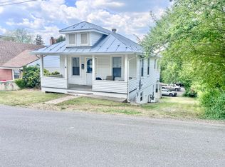 4 Tucker St, Lexington, VA 24450