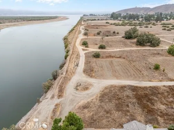 1 Lake Park St #75, Lake Elsinore, CA 92530