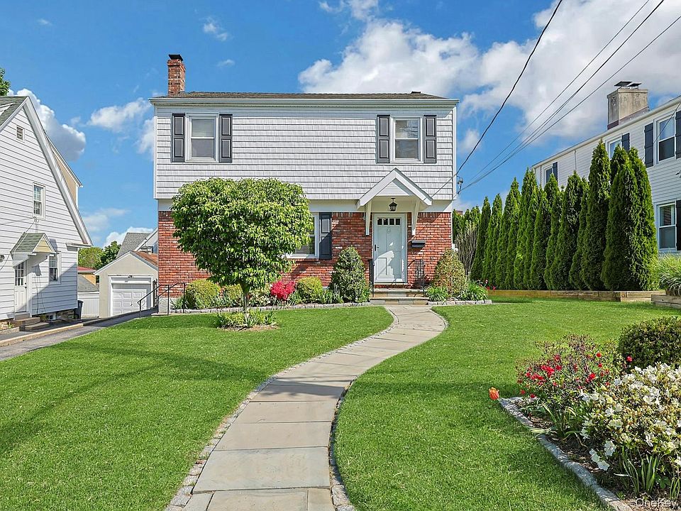 1st image of 106 Alexander Avenue