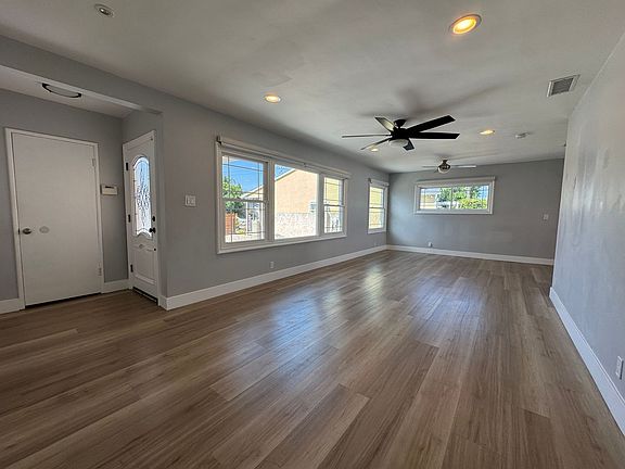 3rd image of 9691 Elon Ave