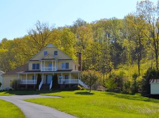 580 Mountain View Rd, Lexington, VA 24450