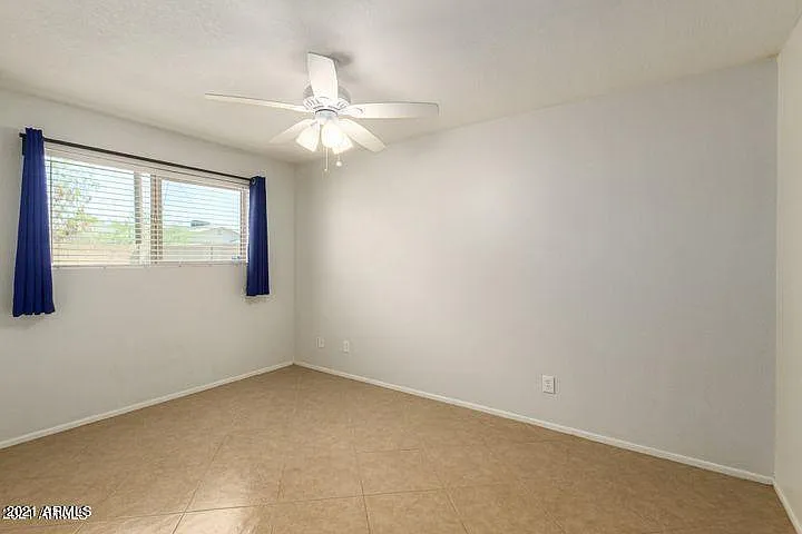 1518 W 5th Pl — Photo 7