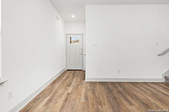 3 bed, 2.5 bath, 1507 sqft, $1,500 — Photo 4