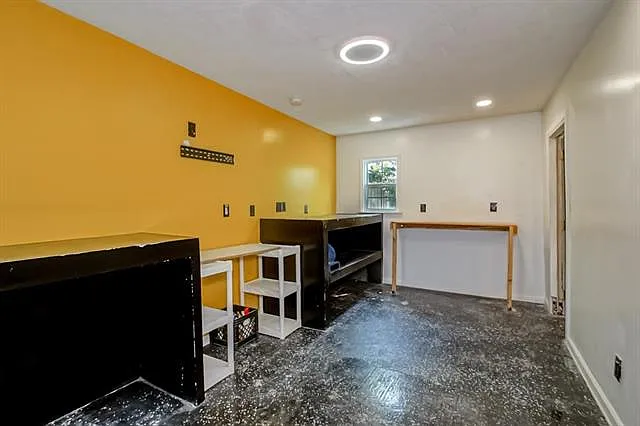 1849 Redwood Dr — Photo 24