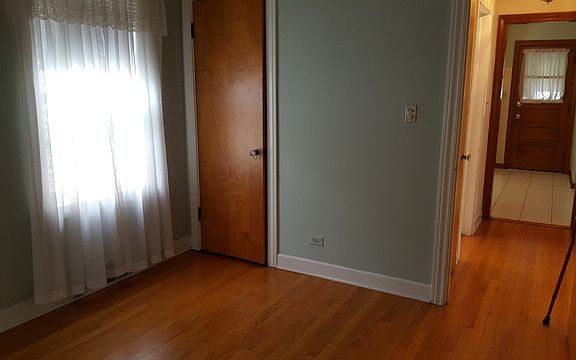 5th image of 3026 N Sayre Ave
