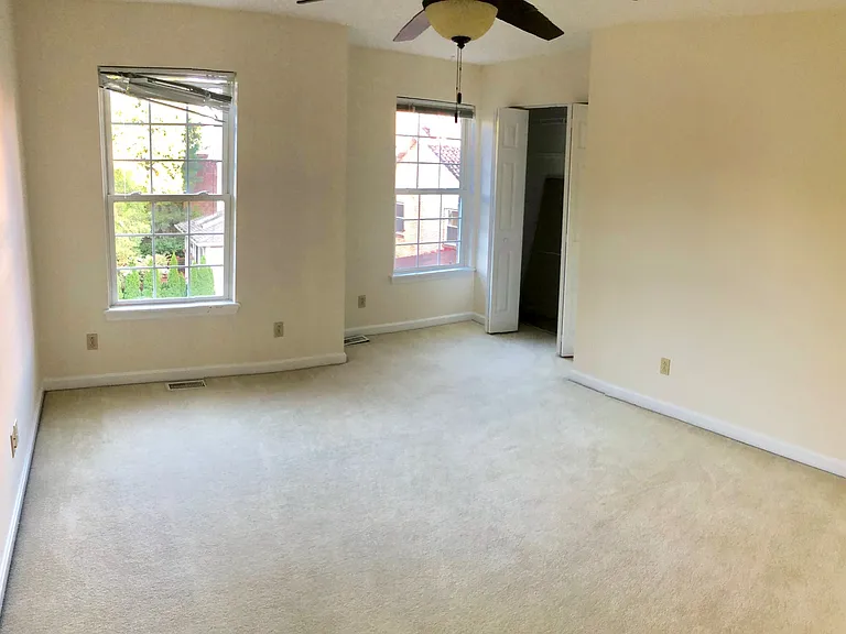 139 Morewood Ave #C — Photo 11