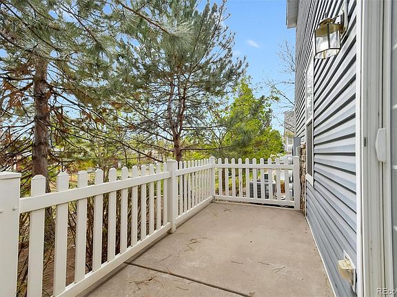 5th image of 4732 Flower Street