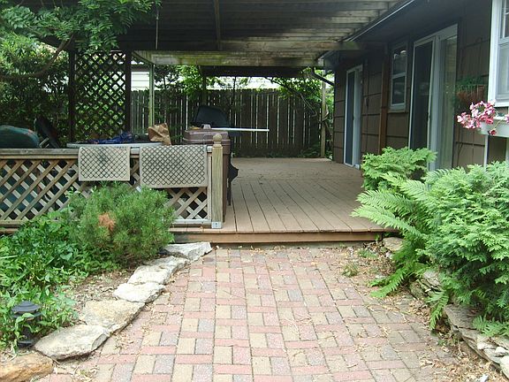 From Garage to deck