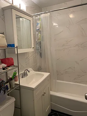 Rented by Douglas Elliman | media 35