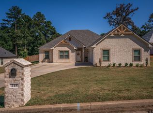 215 Millridge Ct, White Oak, TX 75693