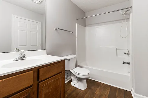 Eagle Creek Townhomes Photo 1