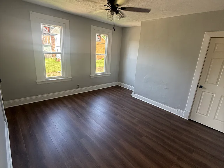 2347 Eoff St #1 — Photo 8