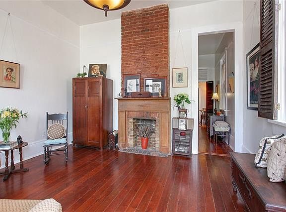 4th image of 934 Kerlerec St