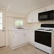 140 Belknap St — Photo 3