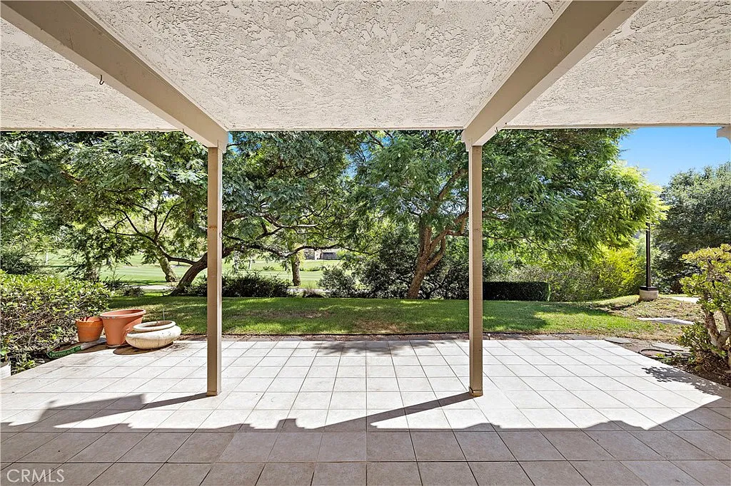 3 bed, 1216 sqft, $4,500 — Photo 3