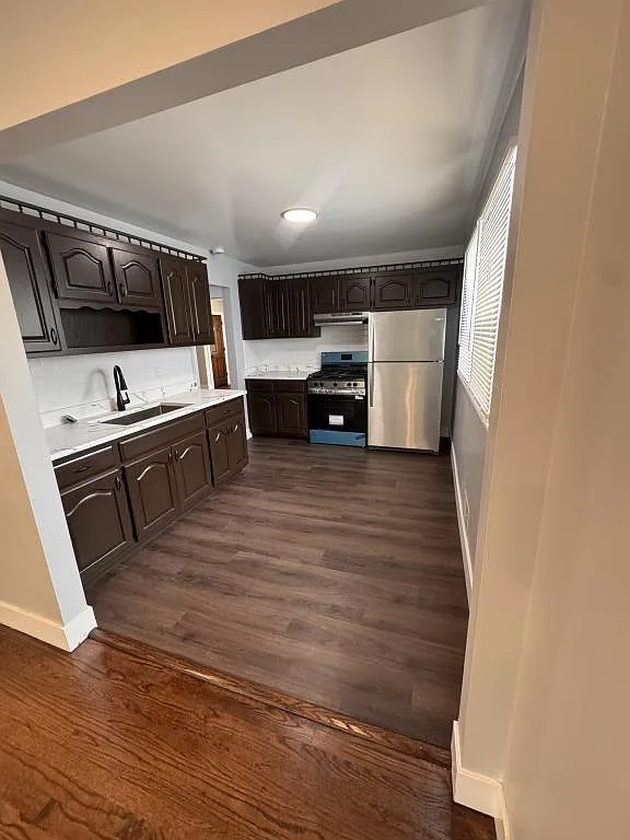 8733 S 51st Ave — Photo 3