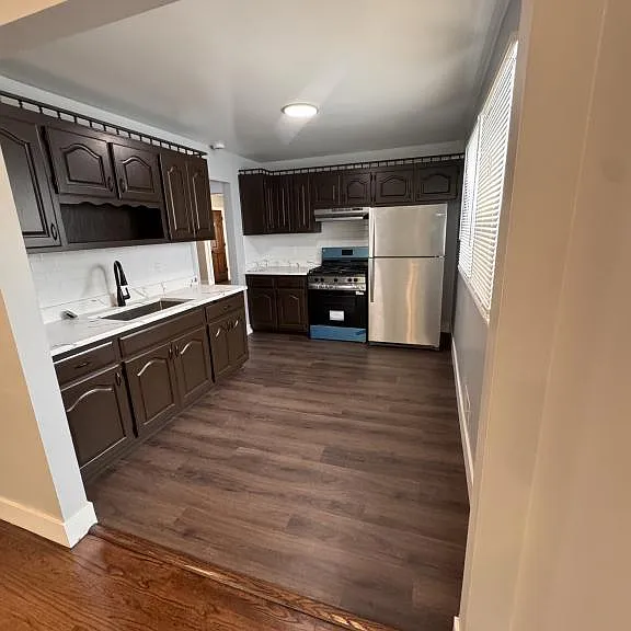 8733 S 51st Ave — Photo 3