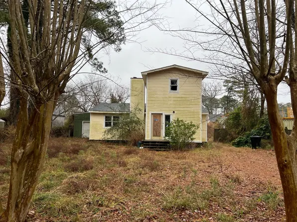 43 Davis Landing Rd, Wanchese, NC 27981