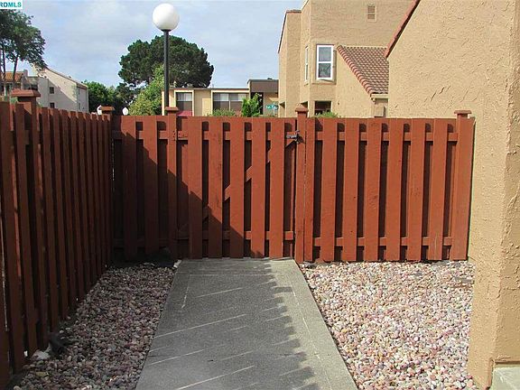 4th image of 57 Campo Verde Cir