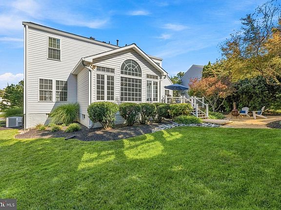 5th image of 1204 Longbow Rd