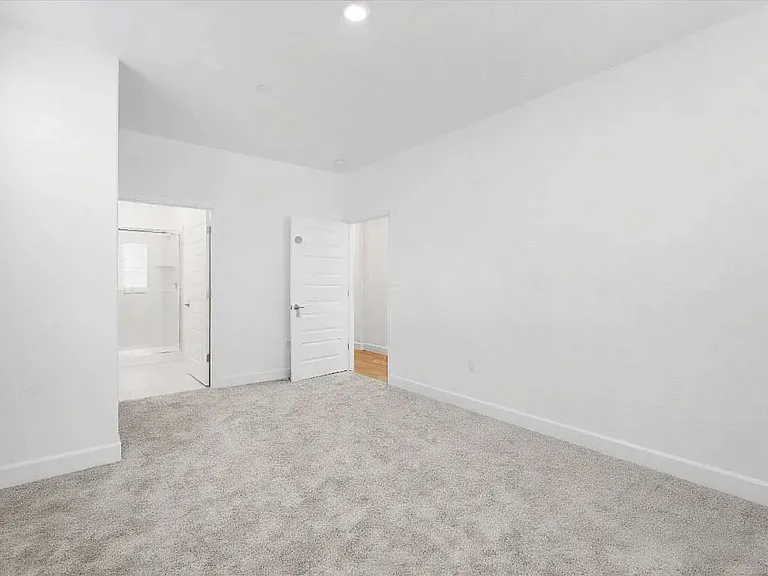 6049 Meru Way — Photo 9