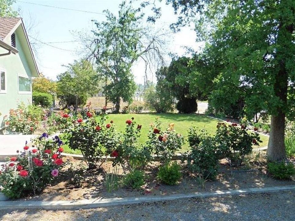 2nd image of 606 W Mulberry Ave