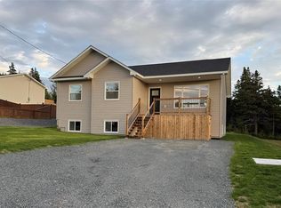 18 Old Cart Rd, South River, NL A0A1G0