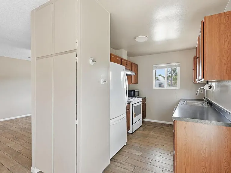2825 College Blvd #2825 — Photo 14