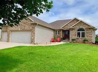 2397 Jade Pl NE, Rochester, MN 55906