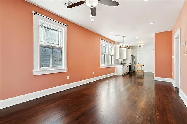 1754 Jackson Ave — Photo 3