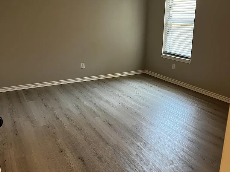 3617 McDonald Rd — Photo 2