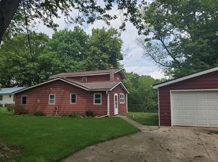 67139 Oxbow Dr, Constantine, MI 49042