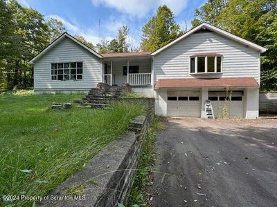 257 Griffin Pond Rd, Clarks Summit, PA, 18411