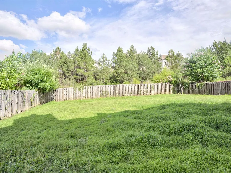 542 Oconee Cir — Photo 54