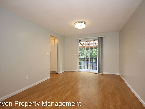 4th image of 5103 S 297th Pl