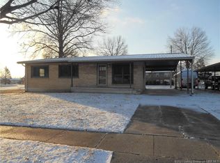 630 Tucker Ave, Clarksville, IN 47129