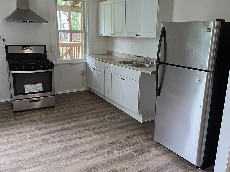 295 N Main St #297-1 — Photo 11