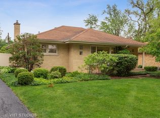 957 S Hillcrest Ave, Elmhurst, IL
