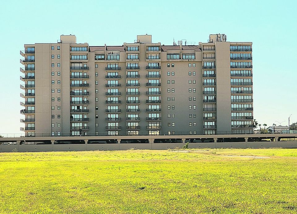 1st image of 1400 Ocean Dr APT 204C