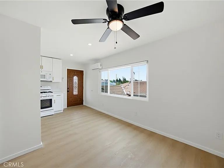 11633 Terradell St #B — Photo 9