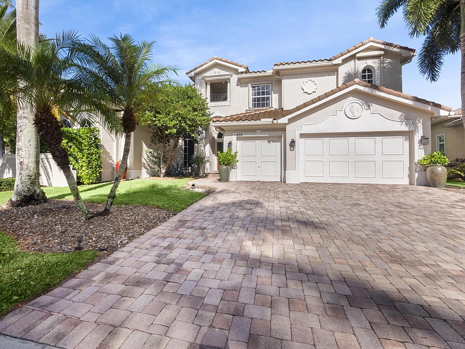 1st image of 435 Savoie Drive
