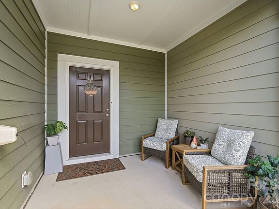 2nd image of 5243 Maynard Hill Dr