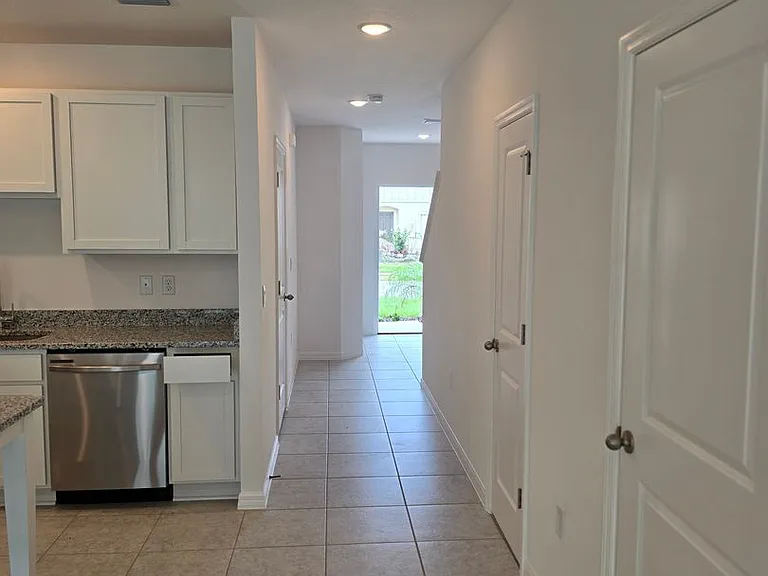 3600 Summit View Way — Photo 14