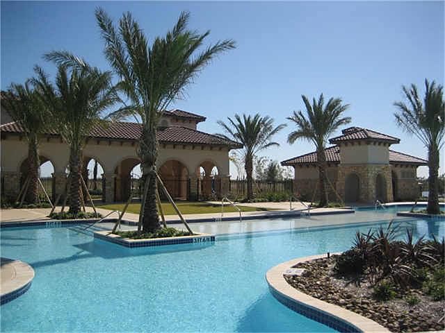 1st image of 2420 Santiago Ln